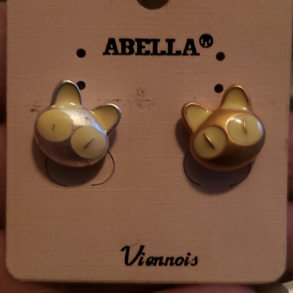 Cat post Earrings - Picture 1 of 1